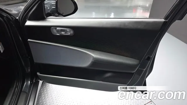 Hyundai Ioniq 6 — Фото автомобиля 13