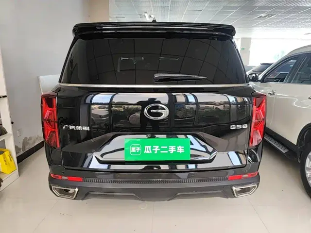 GAC Trumpchi GS8 — Фото автомобиля 5