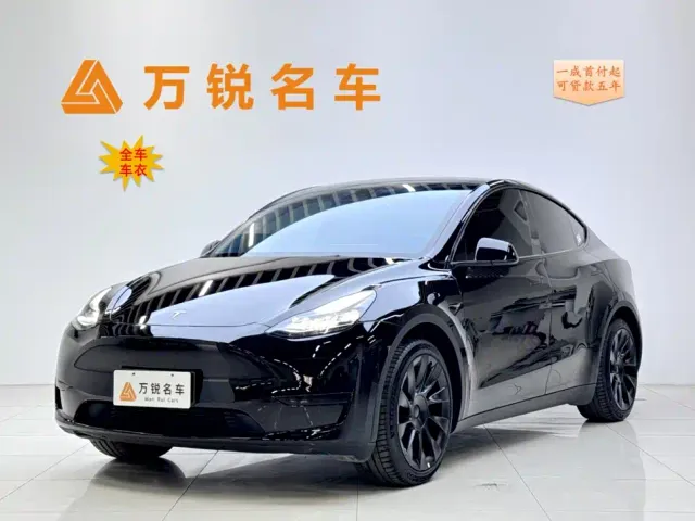Фотография автомобиля — Tesla Model Y