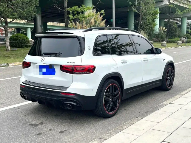 Mercedes-Benz GLB AMG — Фото автомобиля 9