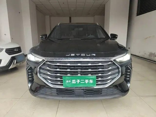 Jetour X70 Plus — Фото автомобиля 2