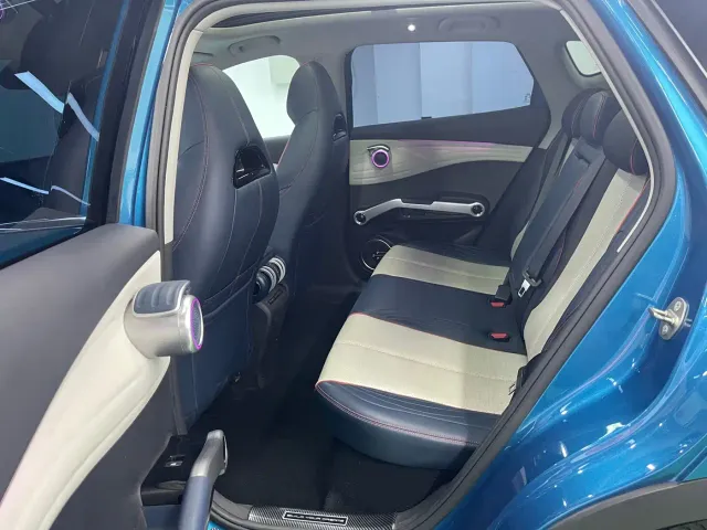 BYD Yuan PLUS — Фото автомобиля 9