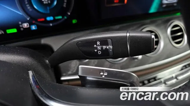 Mercedes-Benz E-Class W213 — Фото автомобиля 9