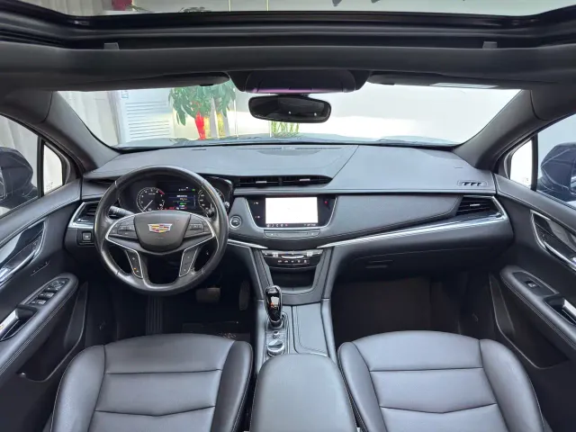 Cadillac XT5 — Фото автомобиля 4