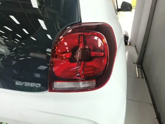 Roewe Clever — Фото автомобиля 7