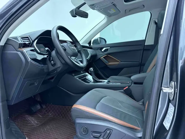 Audi Q3 — Фото автомобиля 7