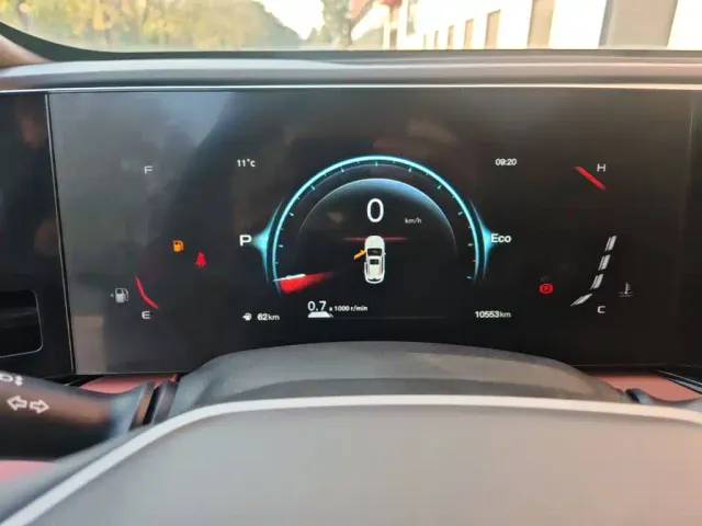 Changan X5 Plus — Фото автомобиля 11