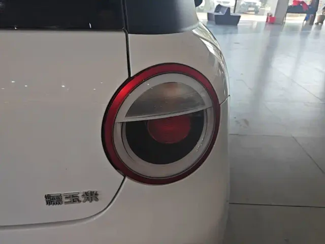 Changan Lumin — Фото автомобиля 7
