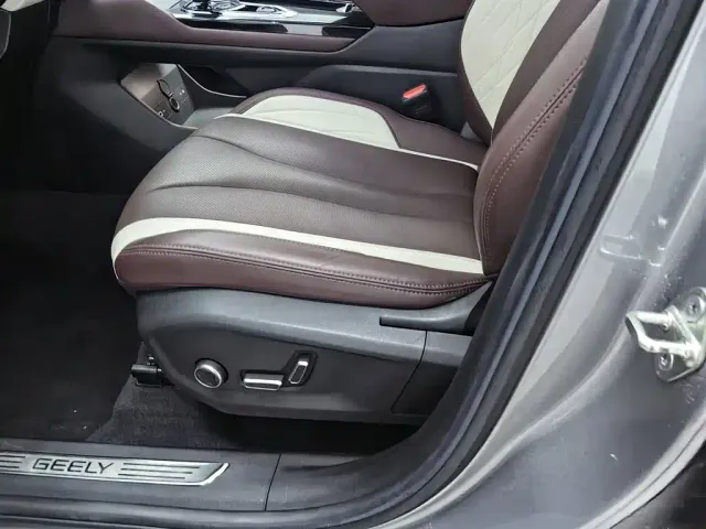 Geely Xingyue L — Фото автомобиля 20
