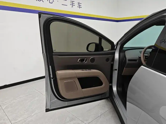 Li Auto i6 — Фото автомобиля 7