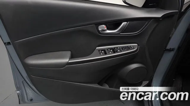 Hyundai Kona — Фото автомобиля 13