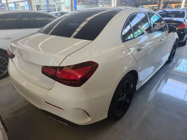 Mercedes-Benz A-Class — Фото автомобиля 4