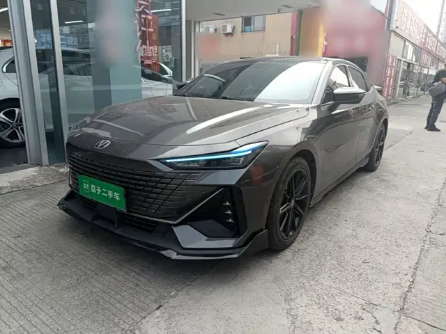 Фотография автомобиля — Changan UNI-V