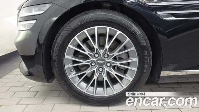 Genesis G80 Бензин 2.5 турбо AWD — Фото автомобиля 5