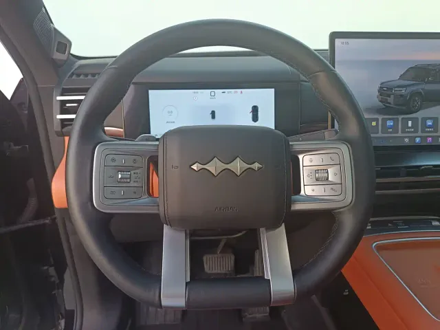 BYD FangChengBao Titanium 7 — Фото автомобиля 10