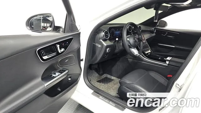 Mercedes-Benz C-Class — Фото автомобиля 4