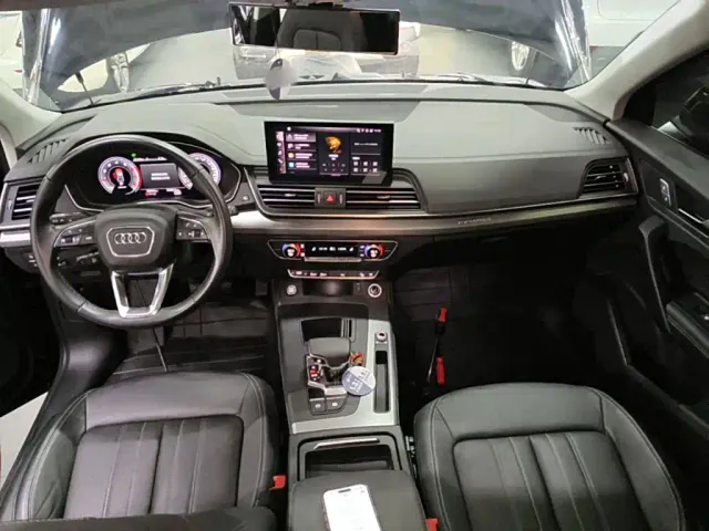 Audi Q5L — Фото автомобиля 5