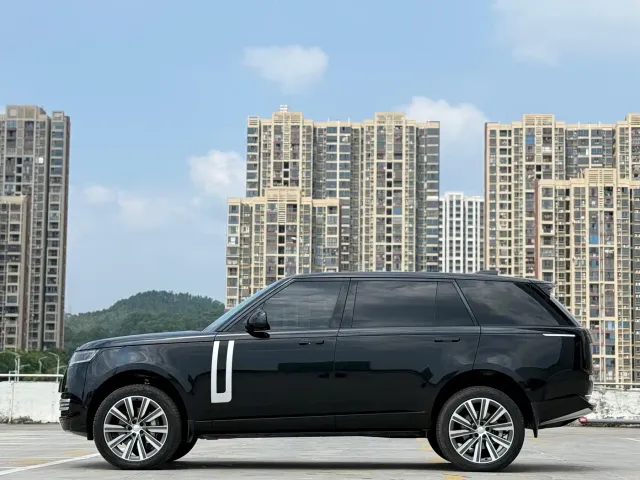 Land Rover Range Rover — Фото автомобиля 15