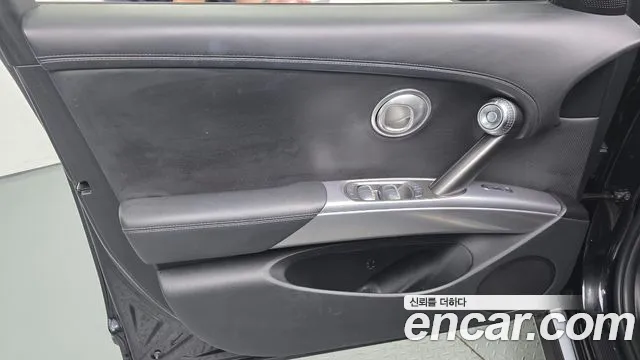 Genesis GV60 — Фото автомобиля 20