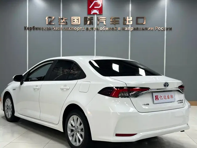 Toyota Corolla — Фото автомобиля 4