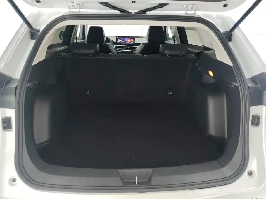 Haval Haval H6 2023 National Trend Edition 1.5T Automatic Urban — Фото автомобиля 4