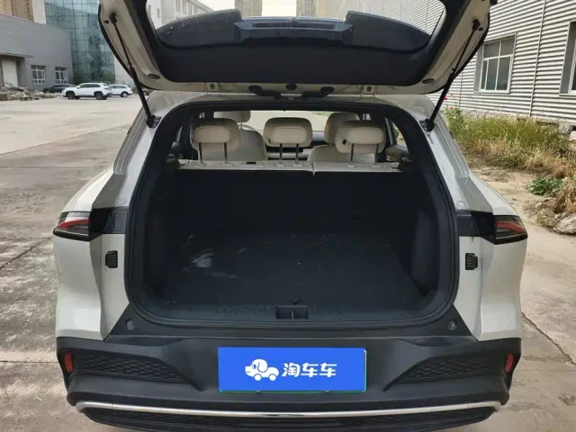 Baojun Yunhai — Фото автомобиля 4