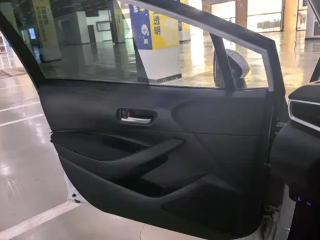 Toyota Corolla — Фото автомобиля 7