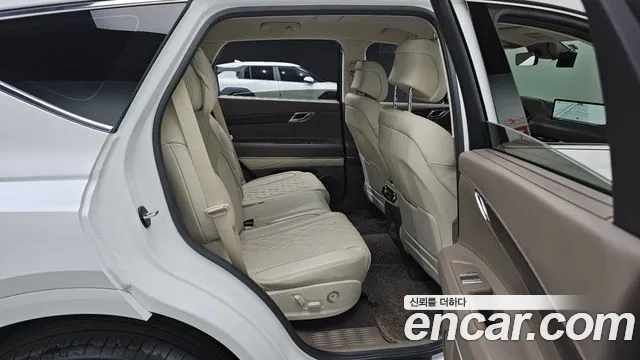 Genesis GV80 2.5T Бензин AWD — Фото автомобиля 29