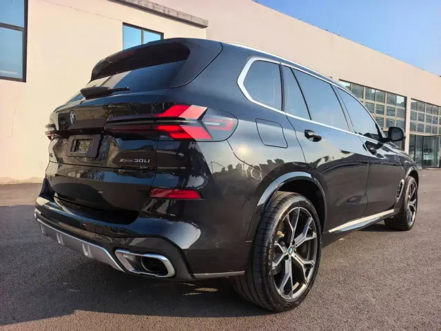 BMW X5 — Фото автомобиля 9