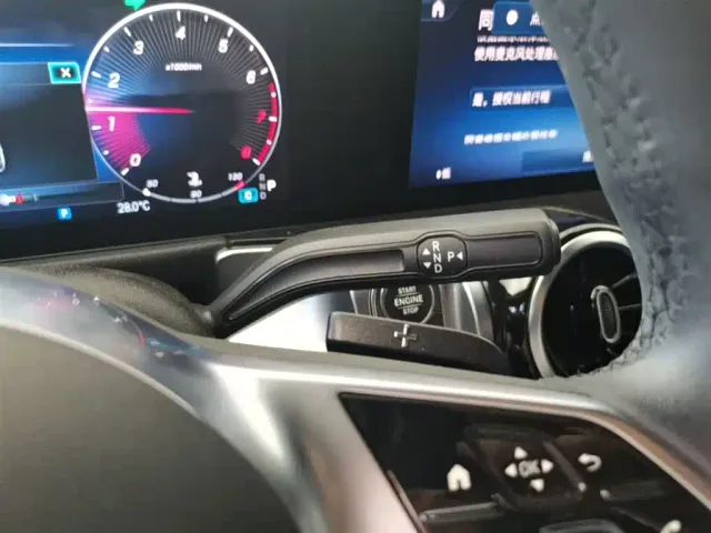 Mercedes-Benz GLB-Class — Фото автомобиля 13