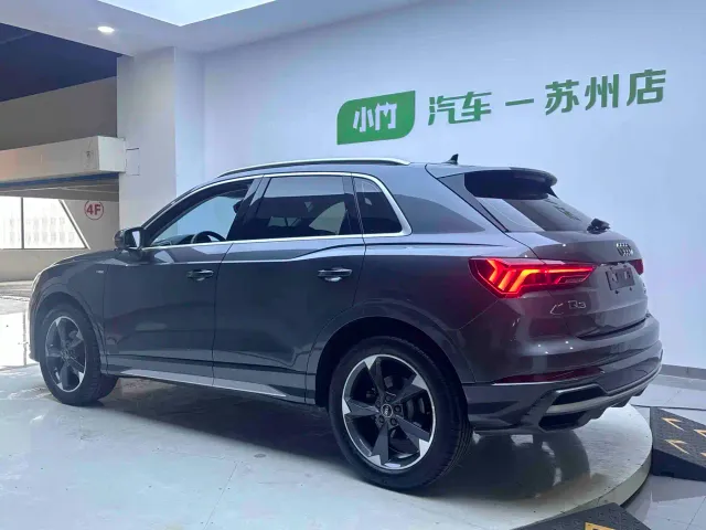 Audi Q3 — Фото автомобиля 4