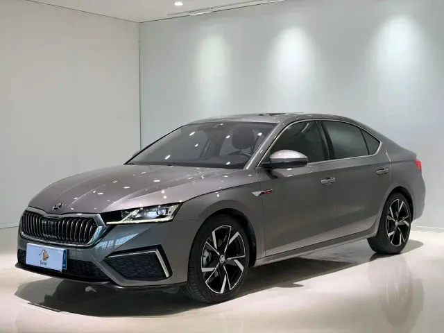 Фотография автомобиля — Skoda Octavia
