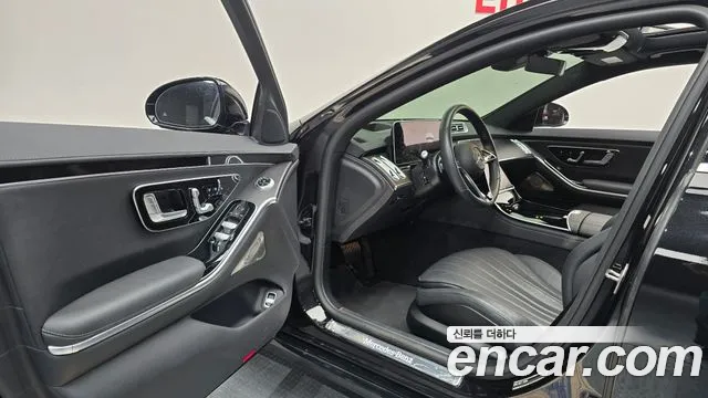 Mercedes-Benz S-Class W223 — Фото автомобиля 10