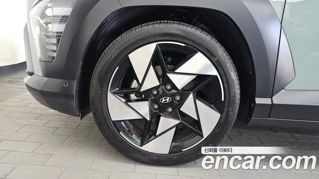 Hyundai Kona Kona (SX2) Бензин 2.0 2WD — Фото автомобиля 5