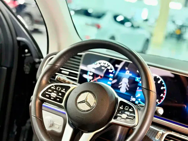 Mercedes-Benz GLE-Class — Фото автомобиля 4