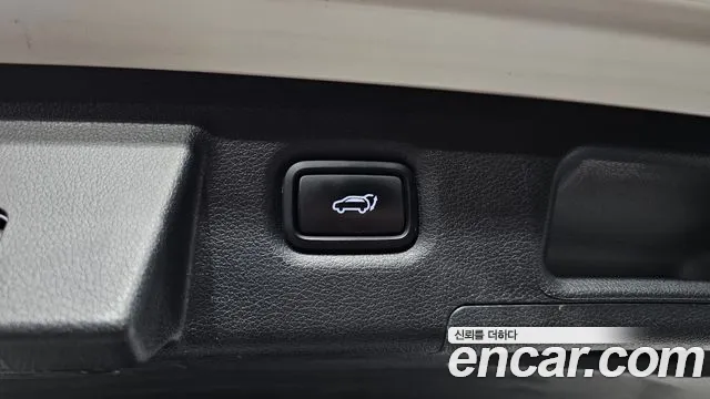 Hyundai Santafe Новый Santa Fe Бензин 2.5T 2WD — Фото автомобиля 24