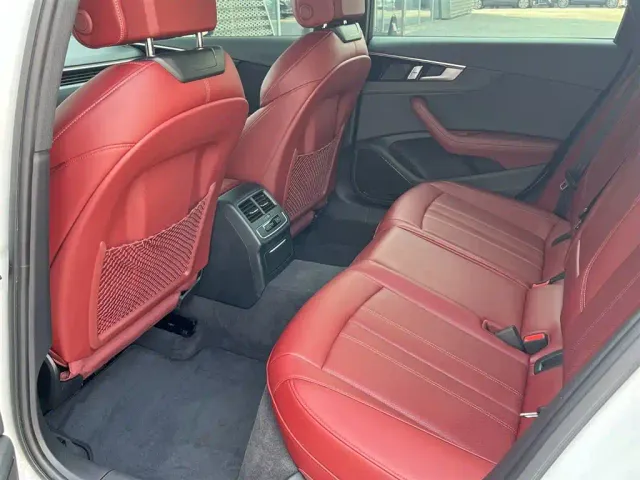 Audi A4L — Фото автомобиля 11