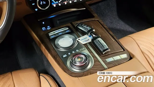 Genesis G80 Бензин 2.5 турбо AWD — Фото автомобиля 9