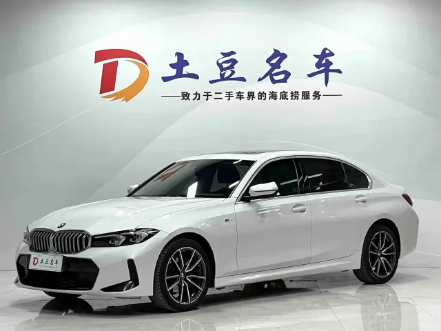 Фотография автомобиля — BMW 3 Series