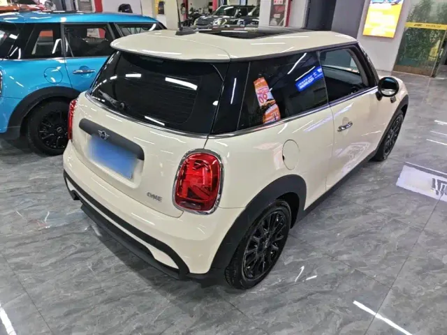 MINI Hatch — Фото автомобиля 6