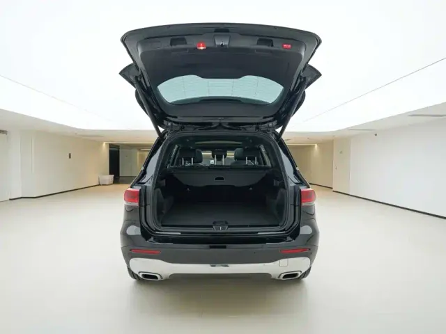 Mercedes-Benz GLB-Class — Фото автомобиля 5