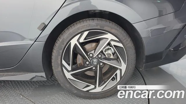 Hyundai Sonata Exclusive — Фото автомобиля 21