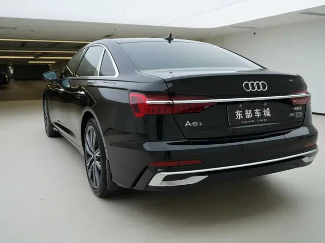 Audi A6L — Фото автомобиля 5