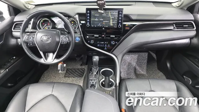 Toyota Camry — Фото автомобиля 6