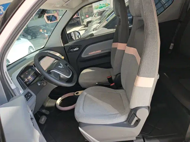 Wuling Hongguang Mini EV — Фото автомобиля 14
