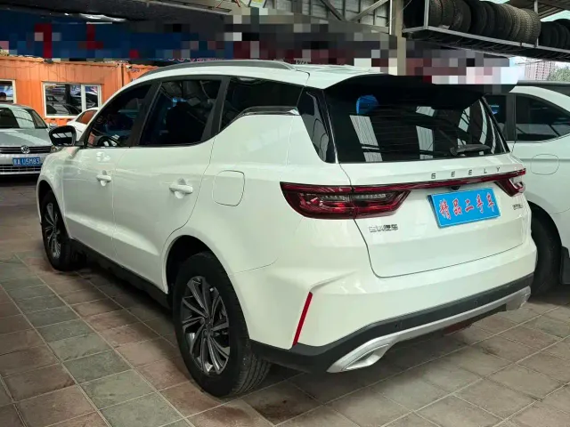 Geely Vision X6 — Фото автомобиля 4