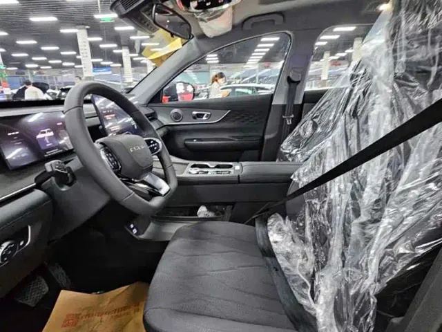 Chery Fengyun T8 — Фото автомобиля 10