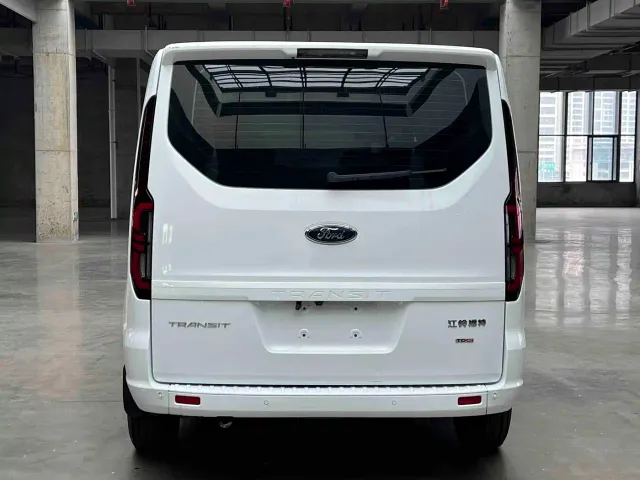 Ford Transit — Фото автомобиля 6