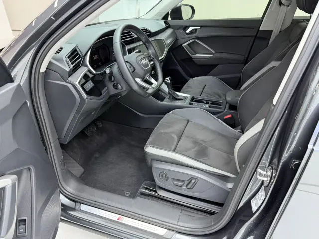 Audi Q3 — Фото автомобиля 13