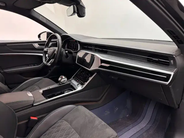 Audi A6L — Фото автомобиля 11